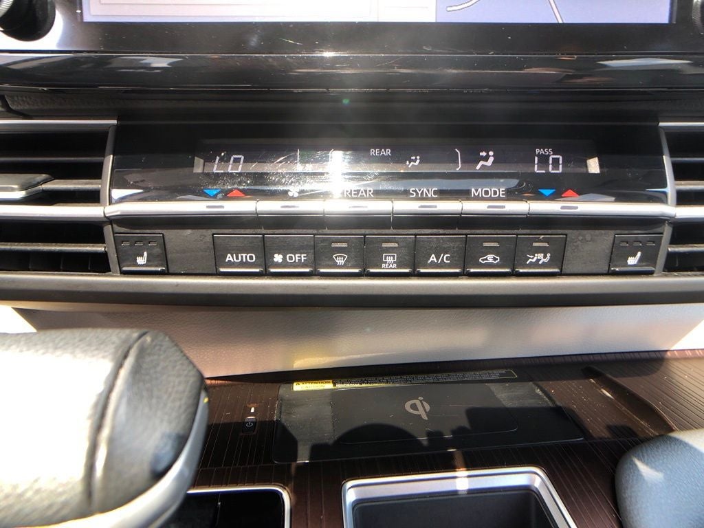 2023 Toyota Sienna XLE 7 Passenger