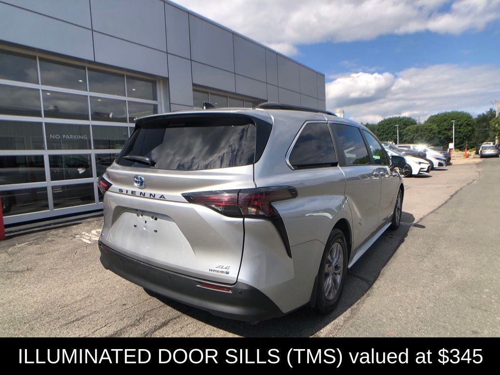 2023 Toyota Sienna XLE 7 Passenger