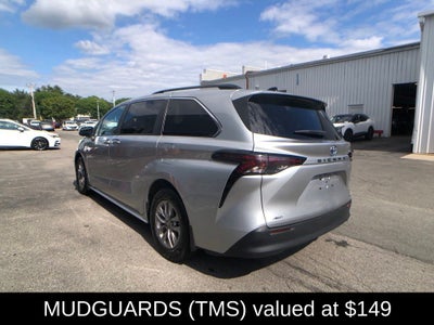2023 Toyota Sienna XLE 7 Passenger