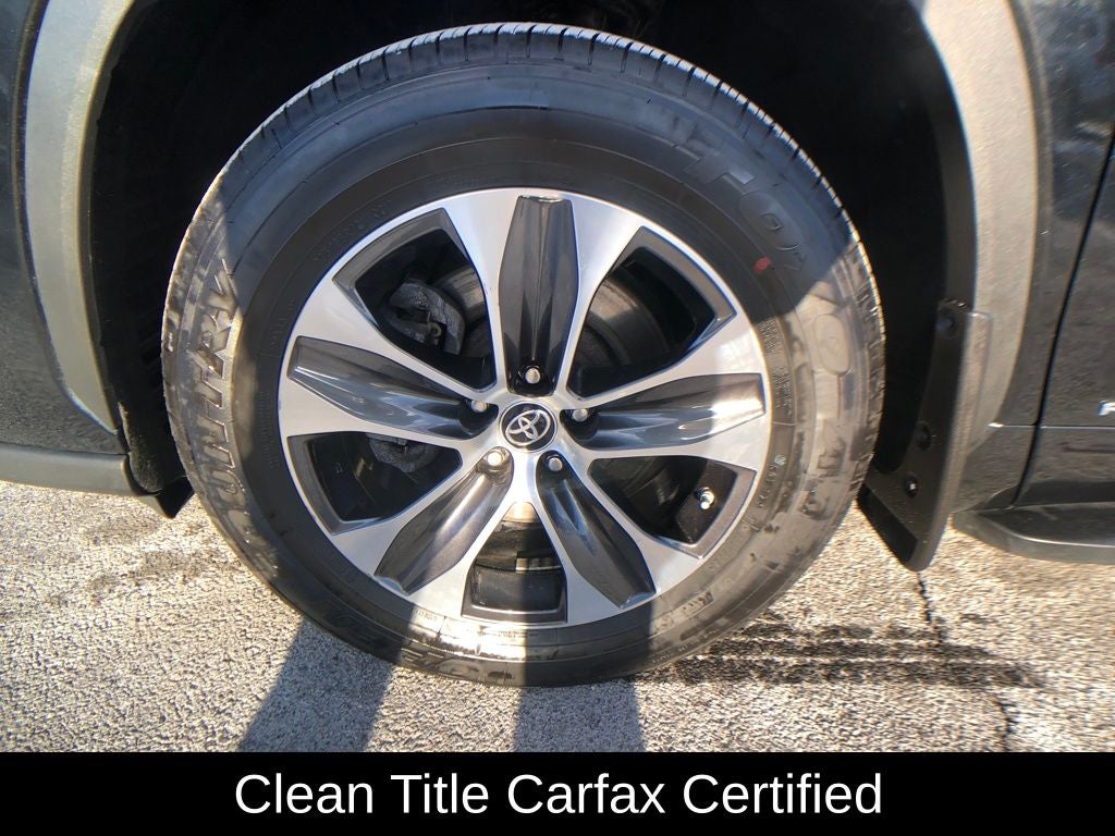 2023 Toyota Highlander Hybrid XLE