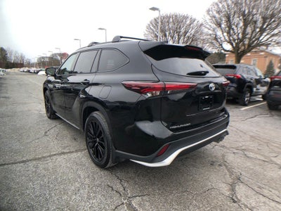 2025 Toyota Highlander XSE