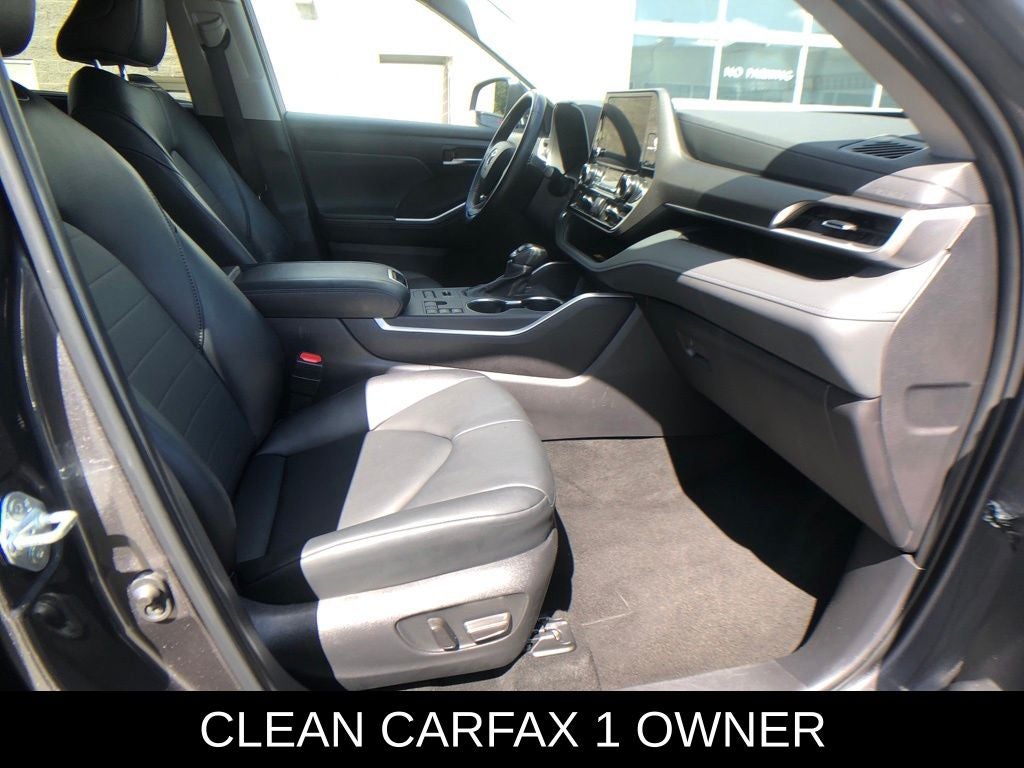 2025 Toyota Highlander XLE