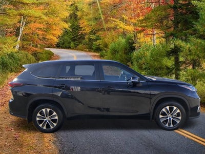 2026 Toyota Highlander XLE