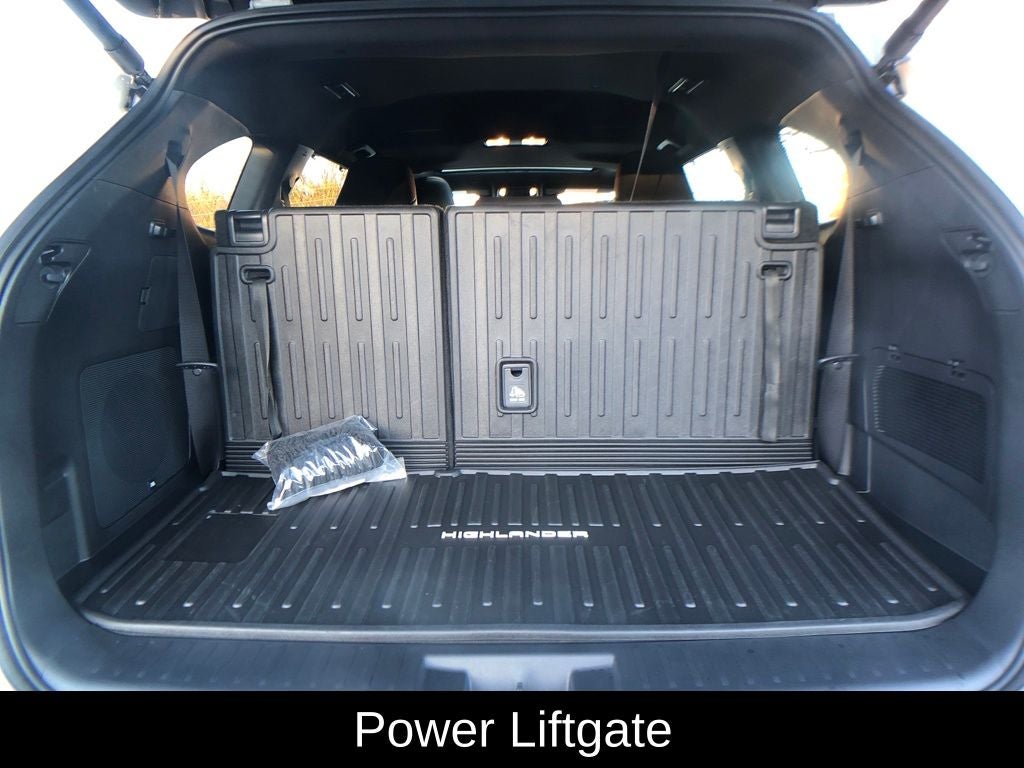 2026 Toyota Highlander XSE