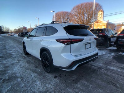 2026 Toyota Highlander XSE