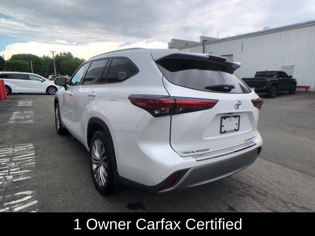 2023 Toyota Highlander Platinum