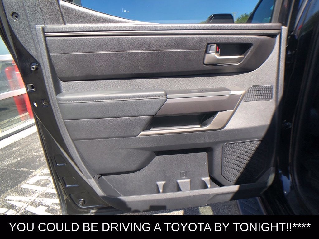 2022 Toyota Tundra SR5