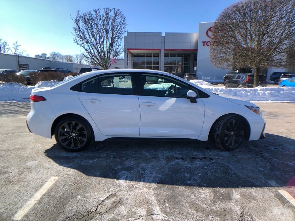 2025 Toyota Corolla SE