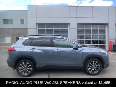 2022 Toyota Corolla Cross XLE