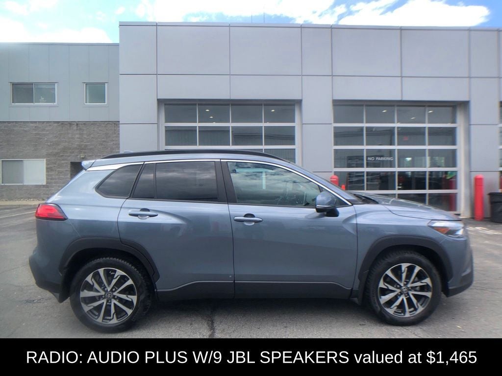2022 Toyota Corolla Cross XLE