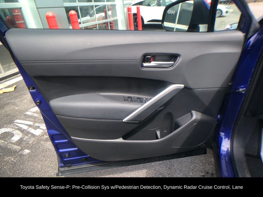 2023 Toyota Corolla Cross XLE