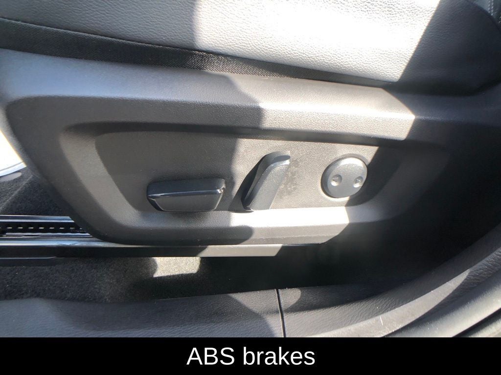 2024 Mitsubishi Outlander SEL