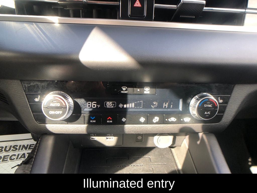 2024 Mitsubishi Outlander SEL