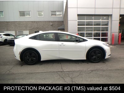 2025 Toyota Prius LE