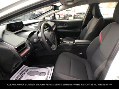 2025 Toyota Prius Plug-In Hybrid SE