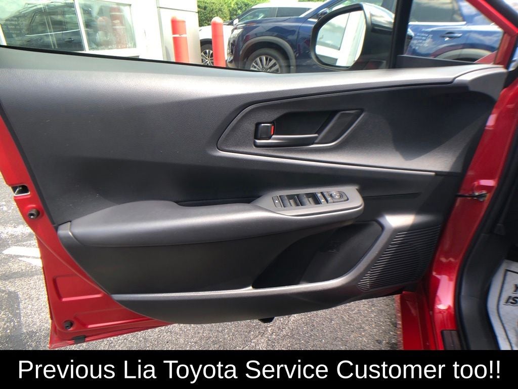 2026 Toyota Prius Plug-In Hybrid SE