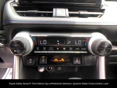 2023 Toyota RAV4 Hybrid SE