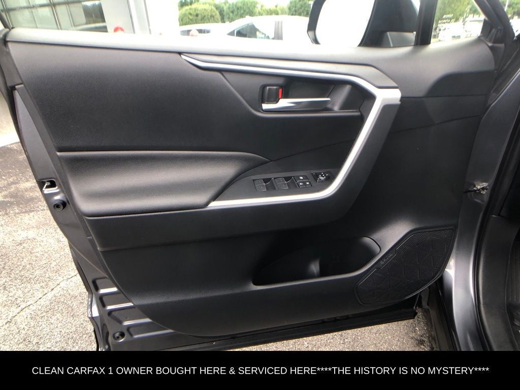 2023 Toyota RAV4 Prime SE