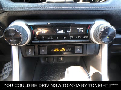 2025 Toyota RAV4 Hybrid XLE Premium