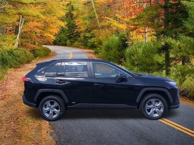 2025 Toyota RAV4 Hybrid LE