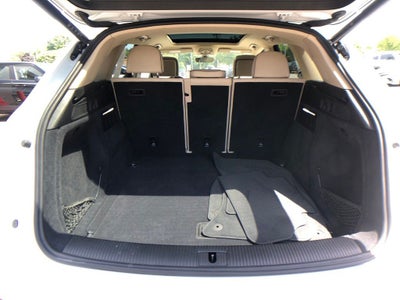 2024 Audi Q5 45 S line Premium quattro