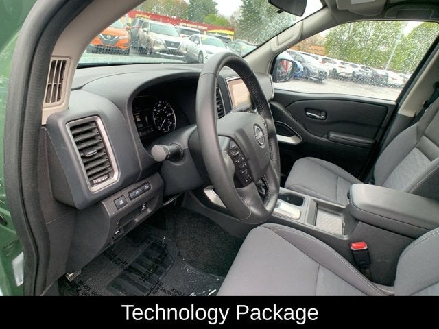 2023 Nissan Frontier SV