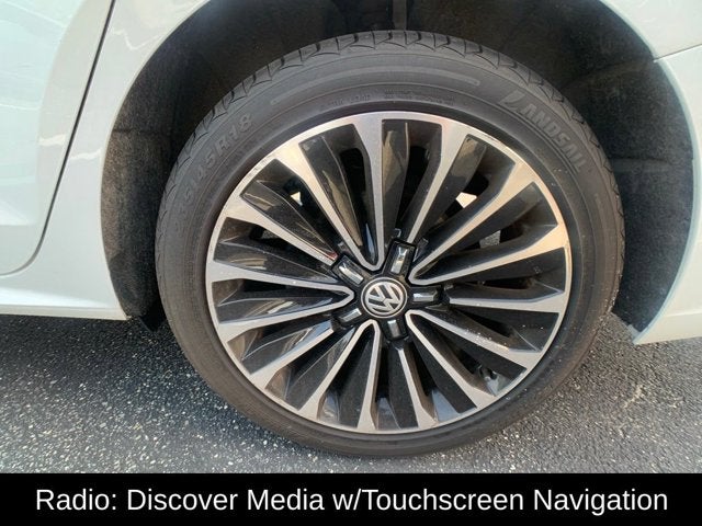 2022 Volkswagen Passat 2.0T Limited Edition