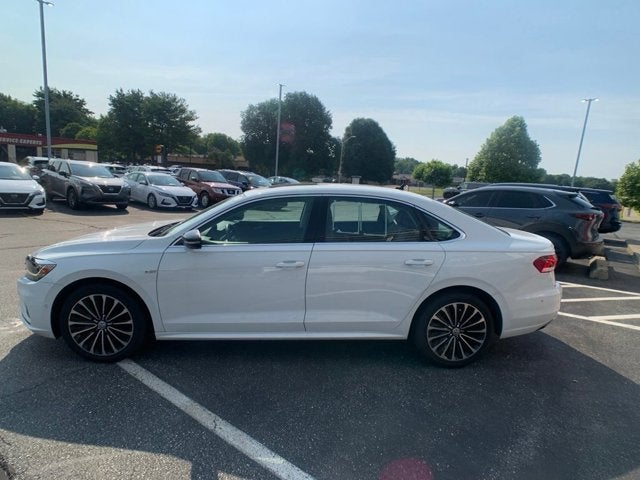 2022 Volkswagen Passat 2.0T Limited Edition