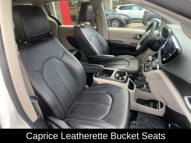 2023 Chrysler Pacifica Hybrid Touring L