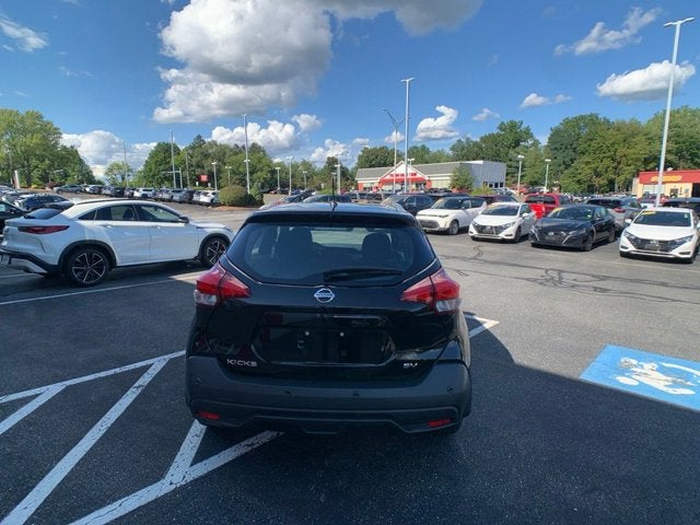 2020 Nissan Kicks SV