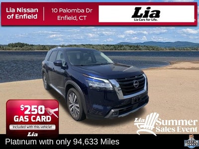 2022 Nissan Pathfinder Platinum