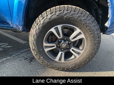 2017 Toyota Tacoma TRD Sport