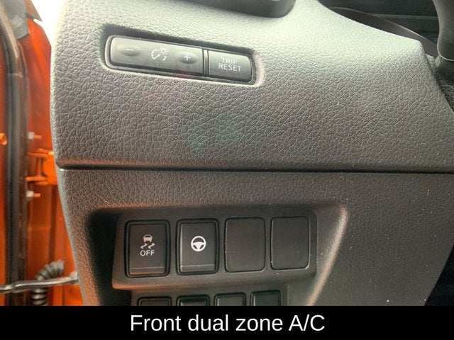 2022 Nissan Rogue Sport SV