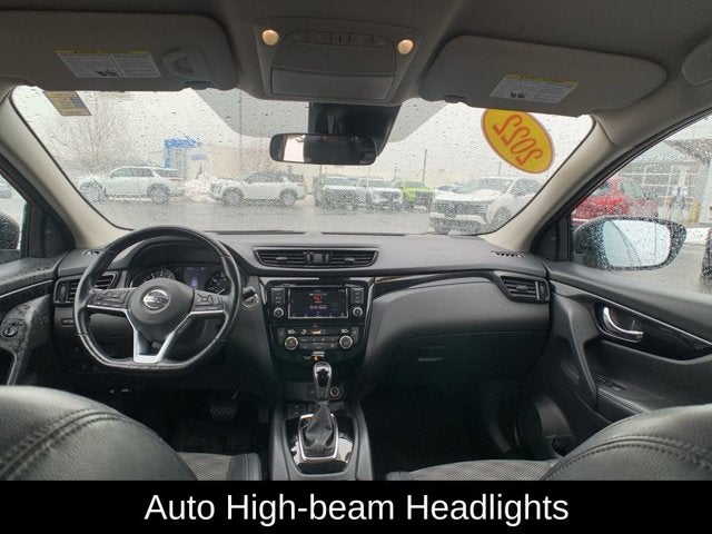 2022 Nissan Rogue Sport SV