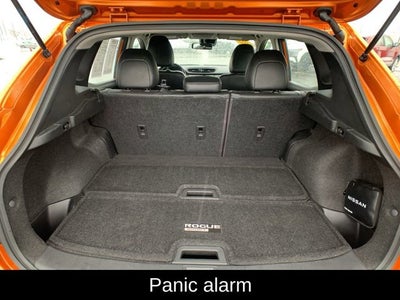 2022 Nissan Rogue Sport SV