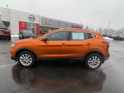 2022 Nissan Rogue Sport SV