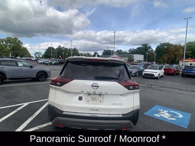 2021 Nissan Rogue SV