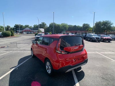 2024 Kia Soul LX