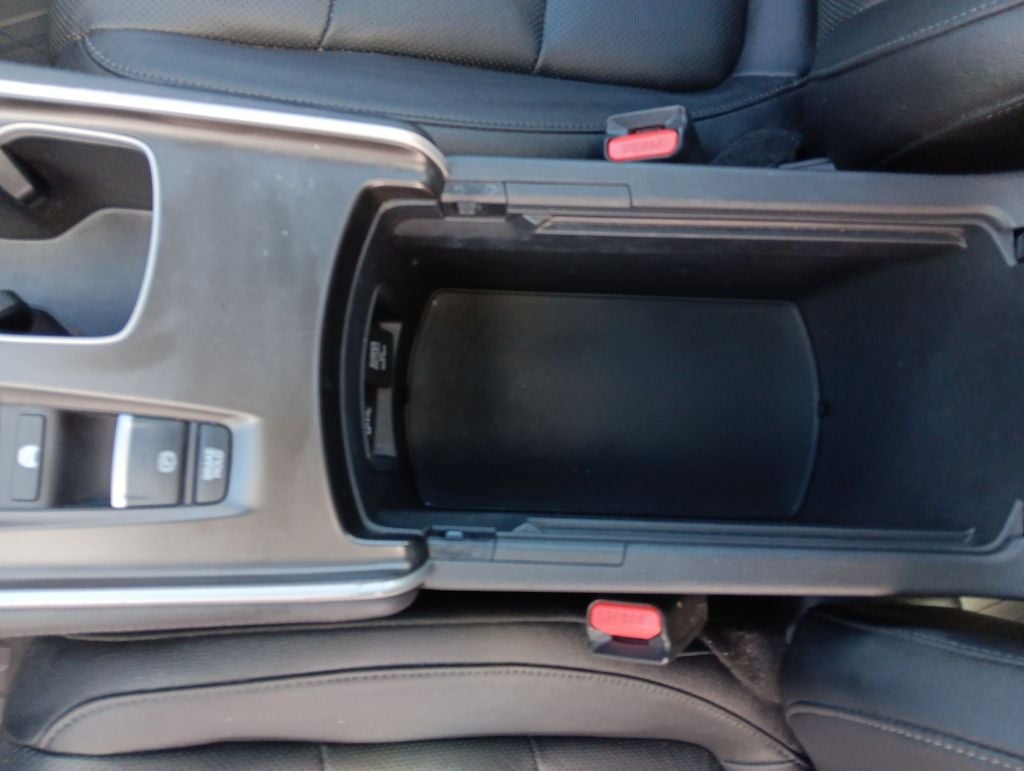 2019 Honda Accord Hybrid Touring