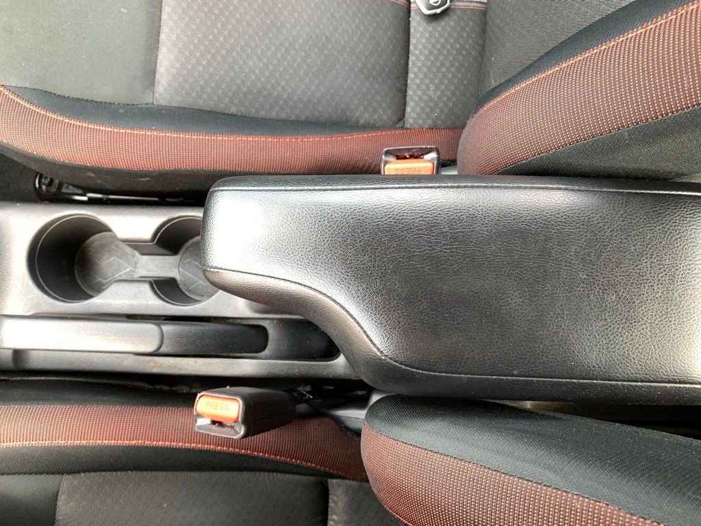 2024 Nissan Versa 1.6 SR