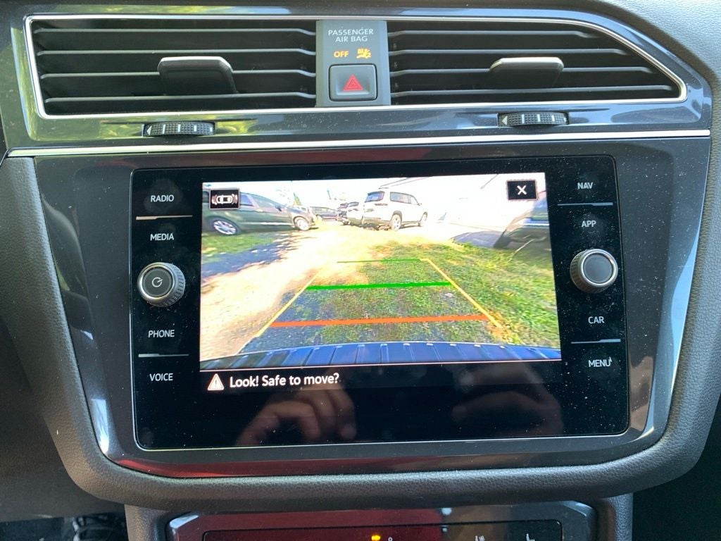 2024 Volkswagen Tiguan 2.0T SEL R-Line