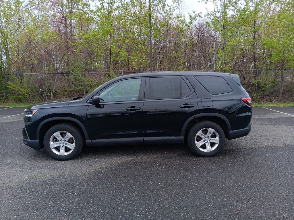 2023 Honda Pilot LX