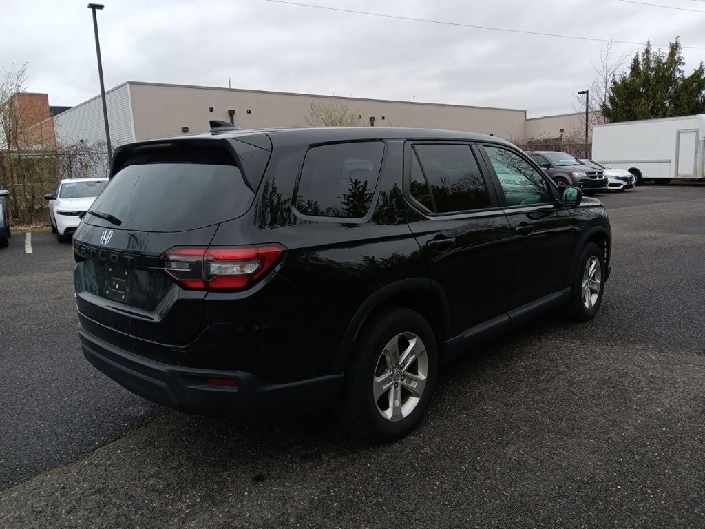 2023 Honda Pilot LX