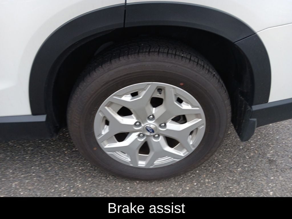 2024 Subaru Forester Base