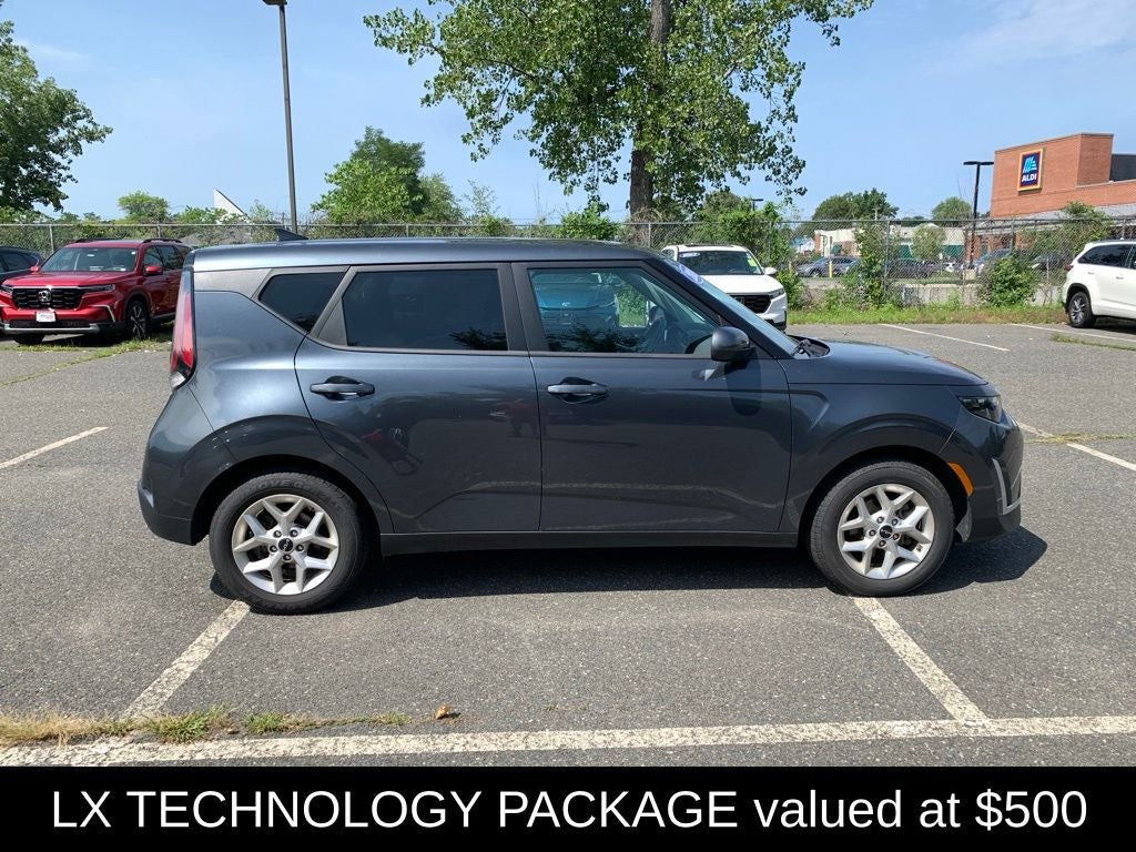 2024 Kia Soul LX
