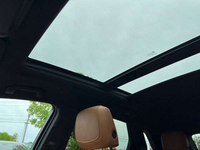 2022 Cadillac XT5 AWD Premium Luxury