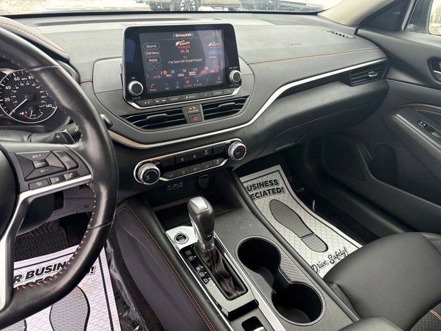 2022 Nissan Altima 2.5 SR