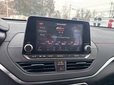 2022 Nissan Altima 2.5 SR