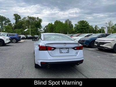2023 Nissan Altima 2.5 SR