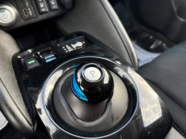 2021 Nissan LEAF SV PLUS